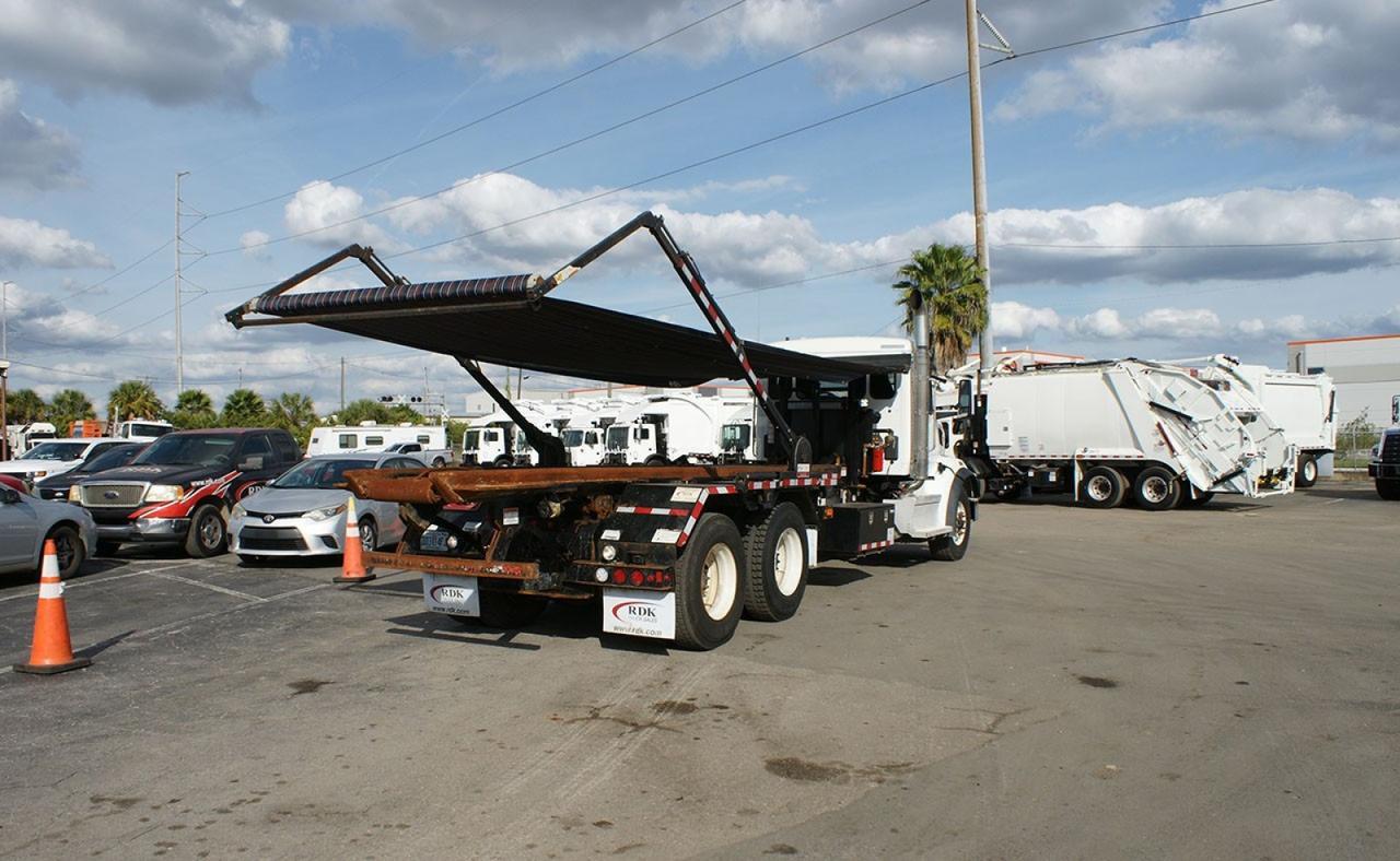 2023 Peterbilt 567 60,000 lb Pac Mac Roll Off Truck Tampa FL