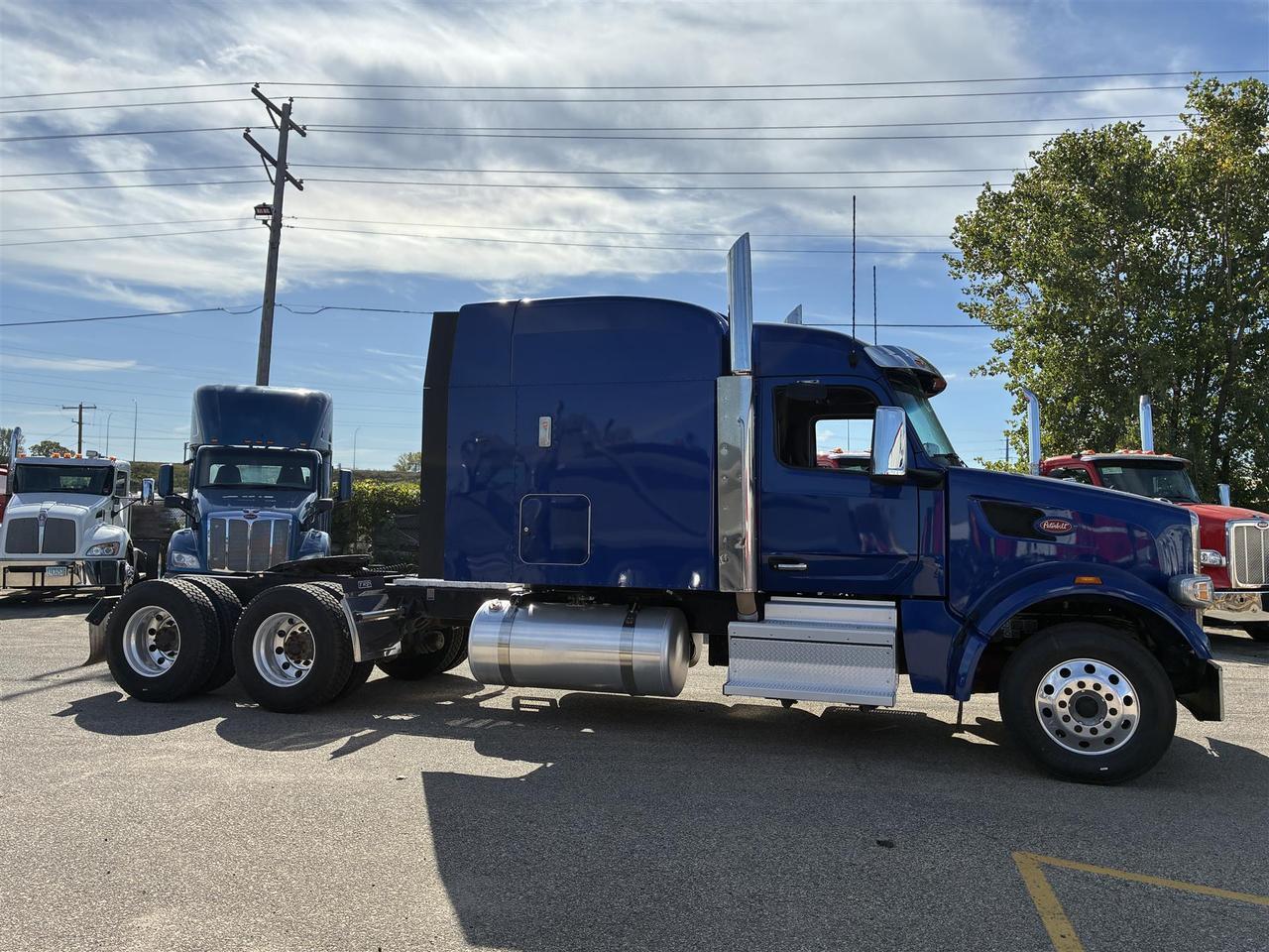 2023 Peterbilt 567 80" Mid Roof Eau Claire WI