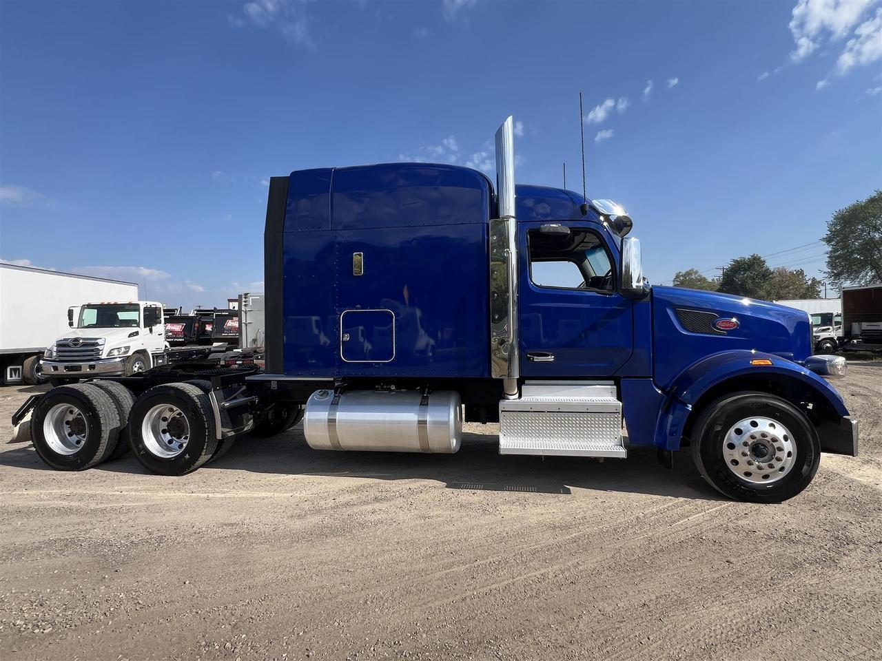 2023 Peterbilt 567 80" Raised Roof South St. Paul MN