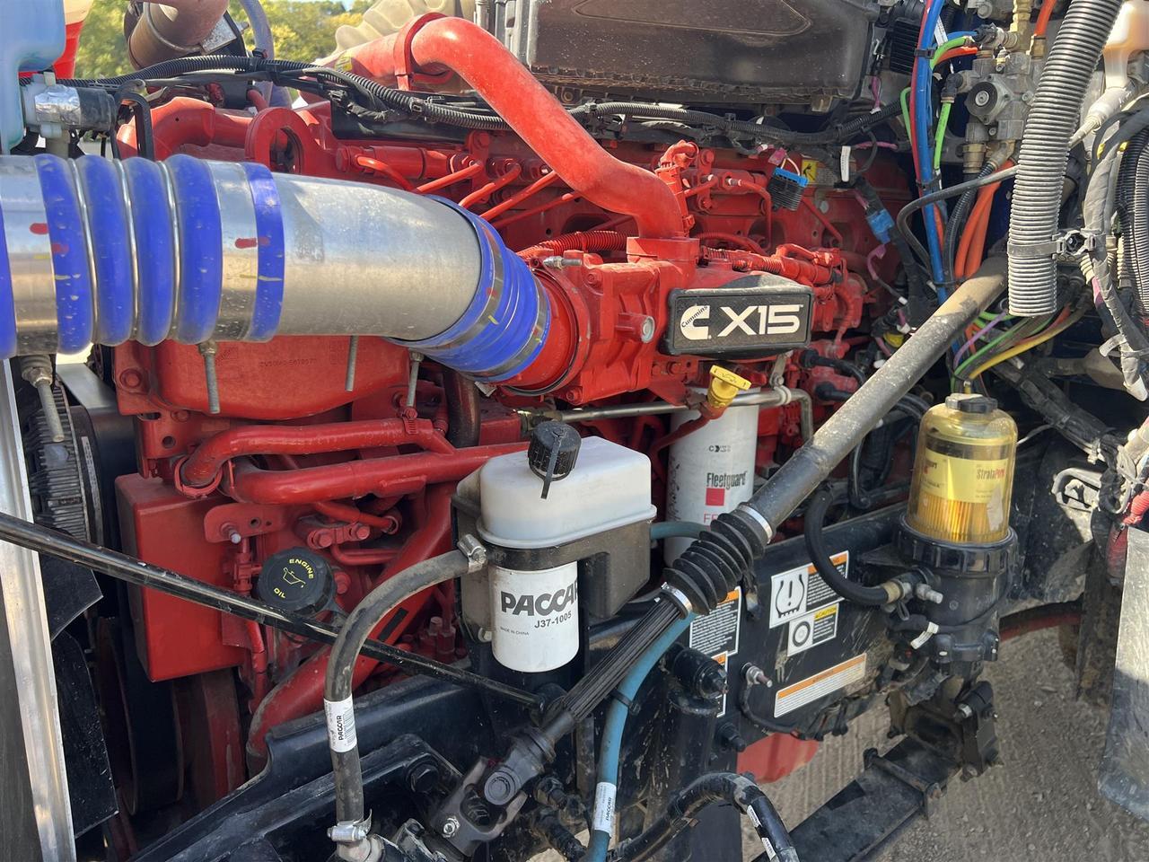 2023 Peterbilt 567 80" Raised Roof South St. Paul MN