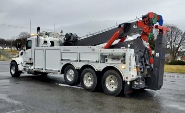 2023 Peterbilt 567 Jerr-Dan 60-Ton Independent Heavy Duty Wrecker Miami FL