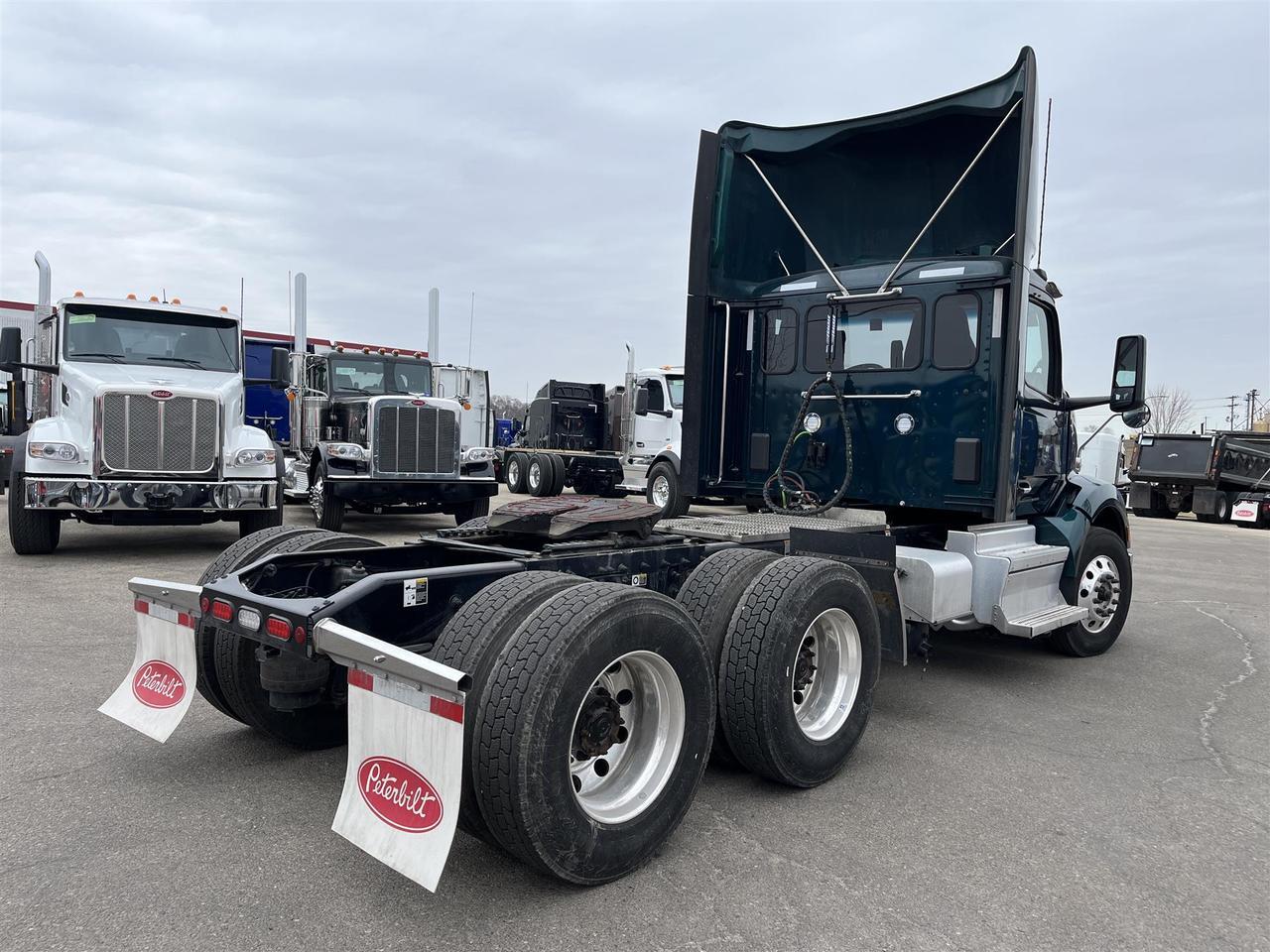 2023 Peterbilt 579 South St. Paul MN