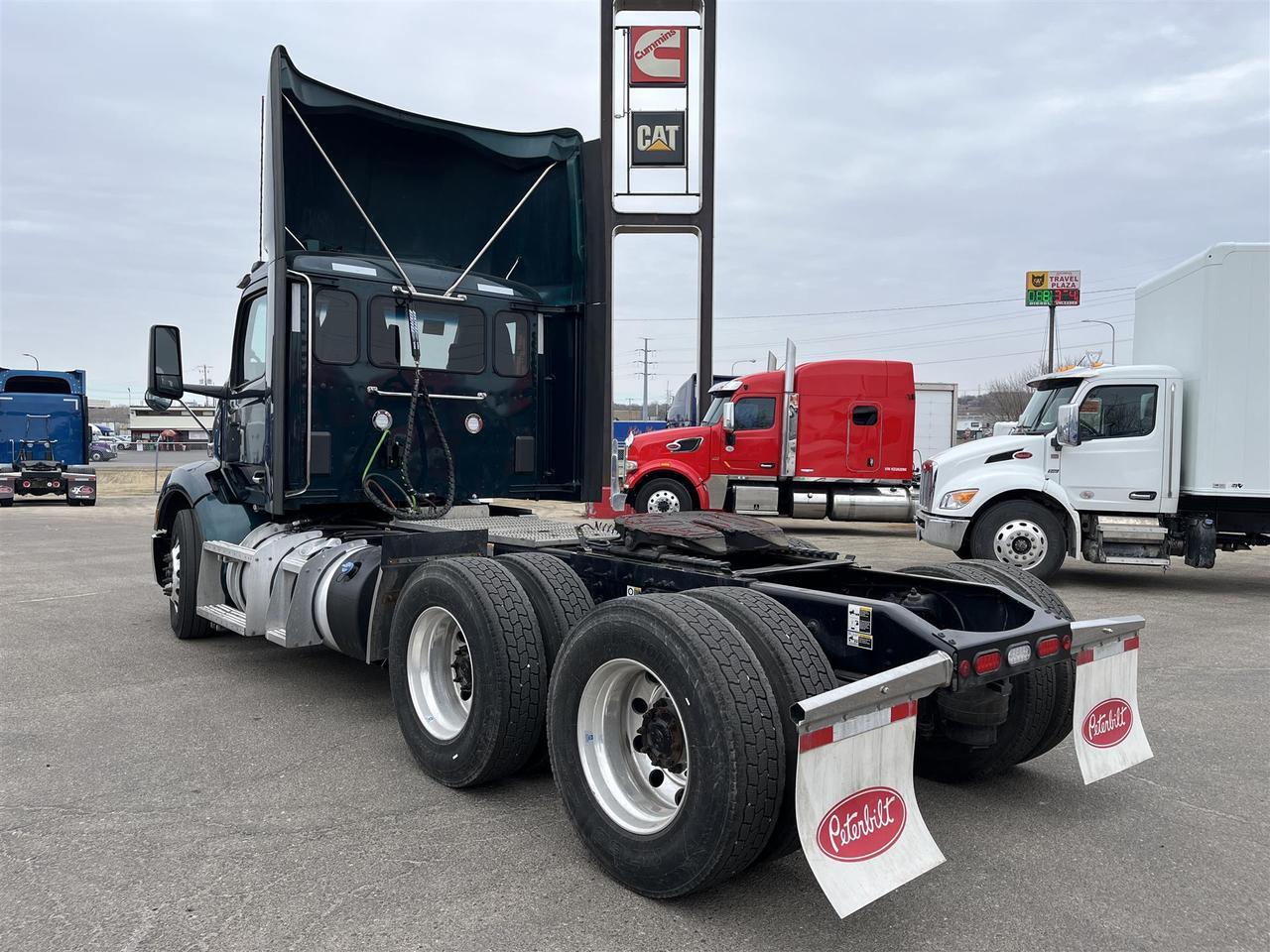 2023 Peterbilt 579 South St. Paul MN