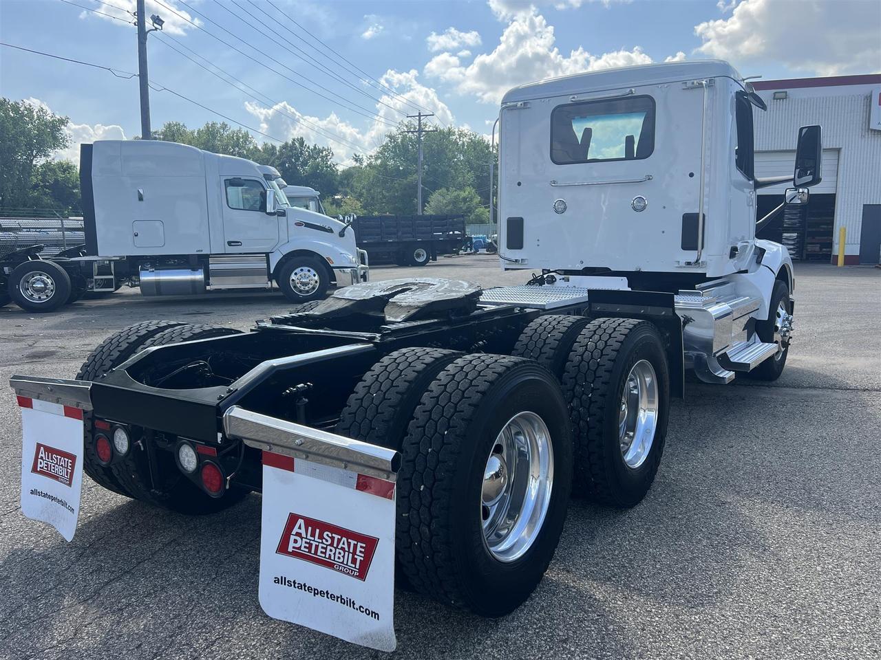 2023 Peterbilt 579 South St. Paul MN