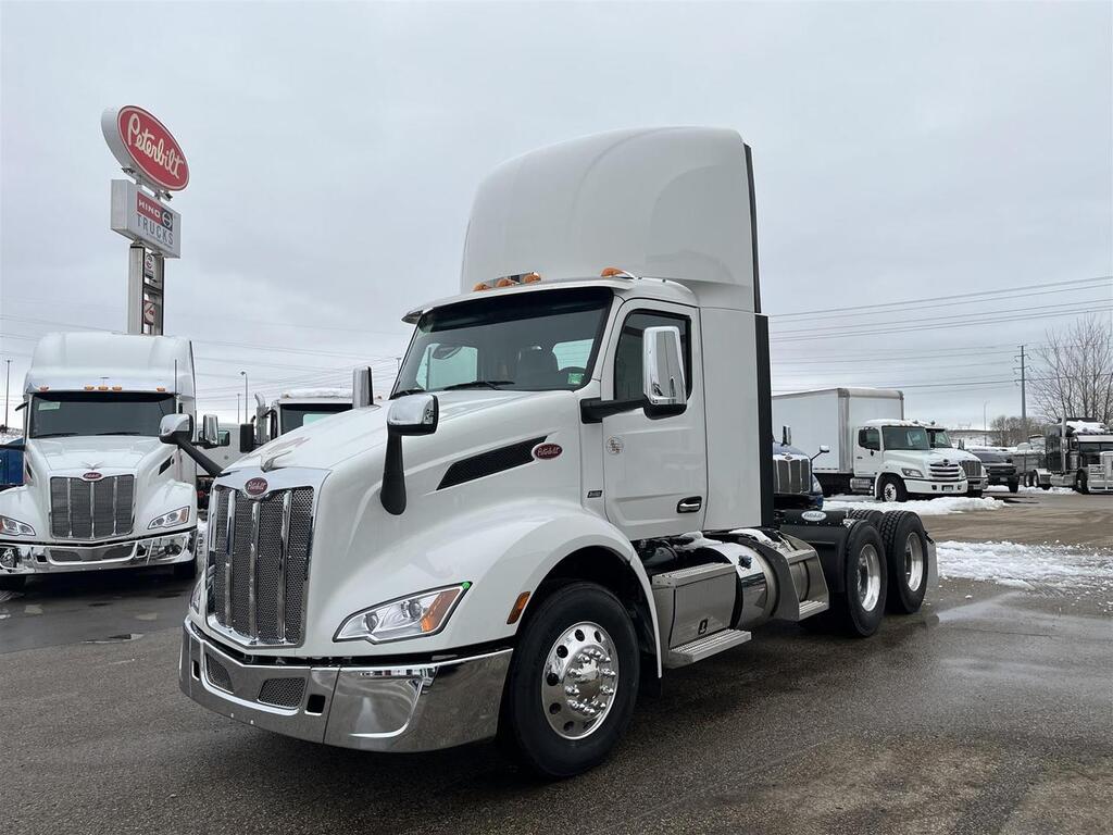 2023 Peterbilt 579 Eau Claire MN 2023 Peterbilt 579 Eau Claire MN
