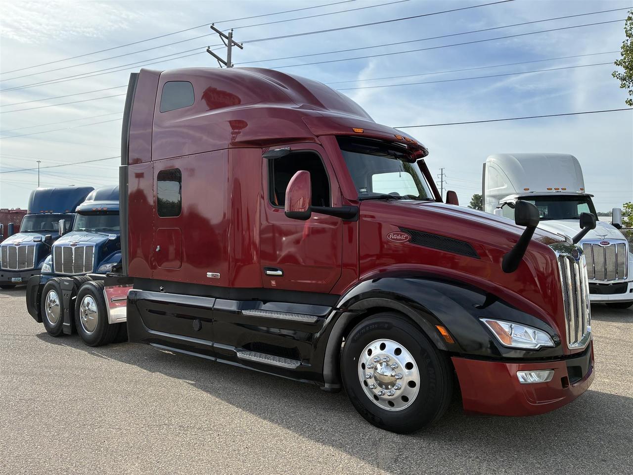 2023 Peterbilt 579 Sleeper