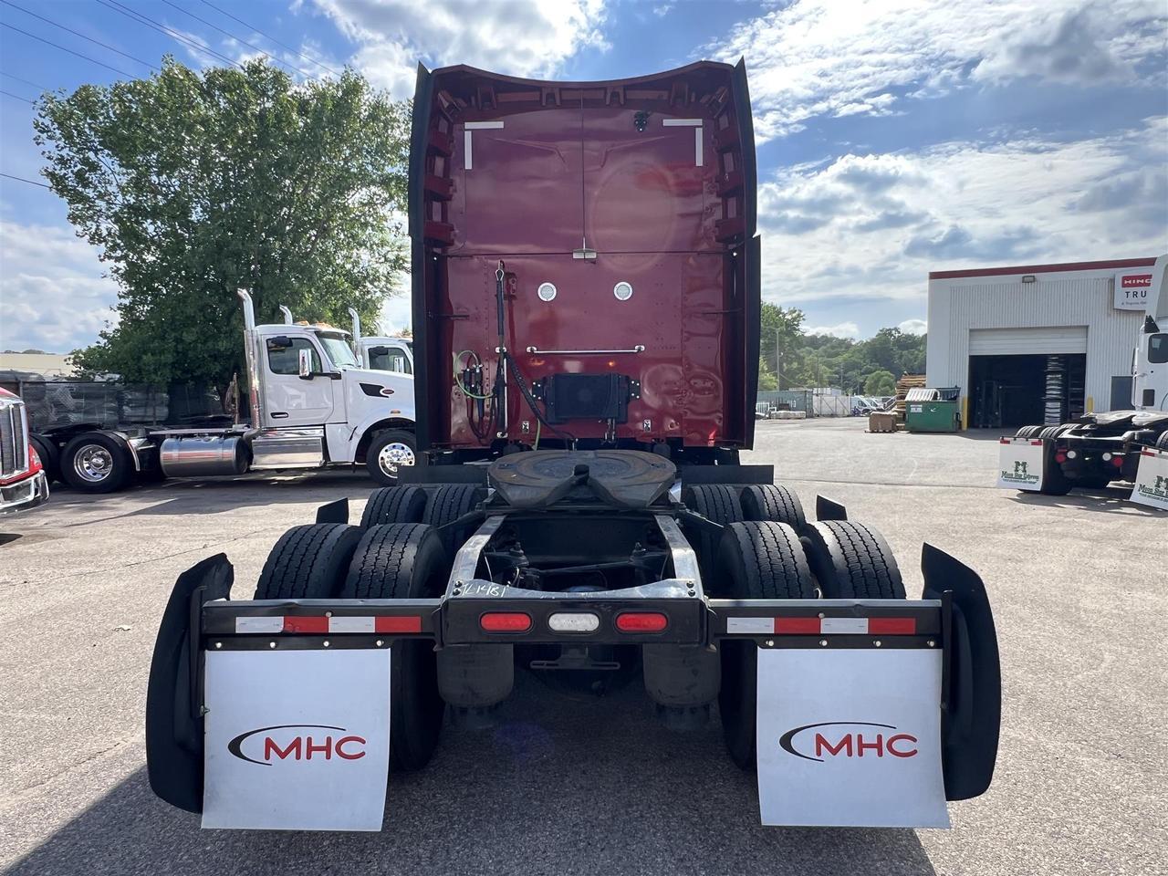 2023 Peterbilt 579 Sleeper