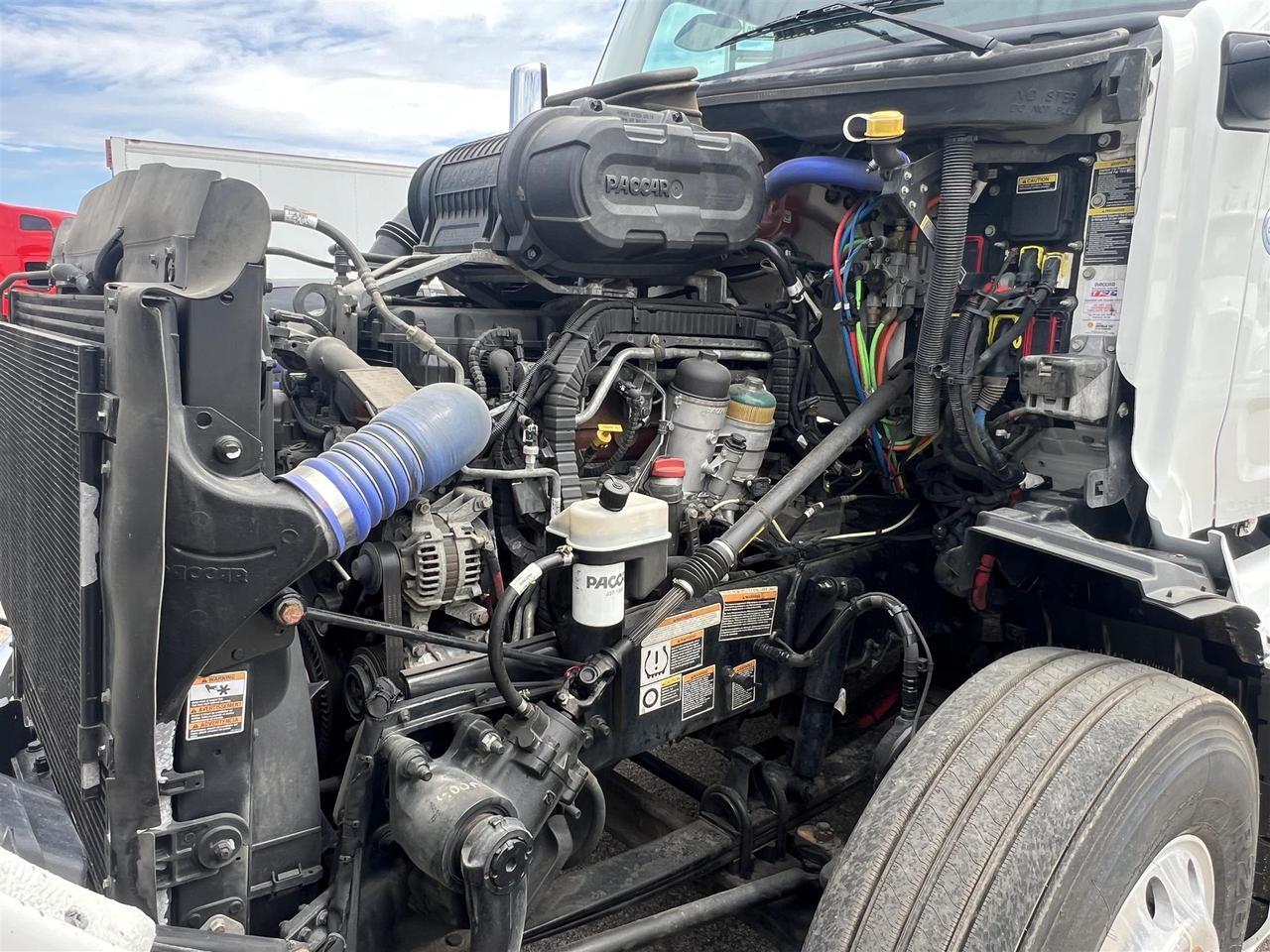 2023 Peterbilt 579 80" Ultraloft Rochester MN