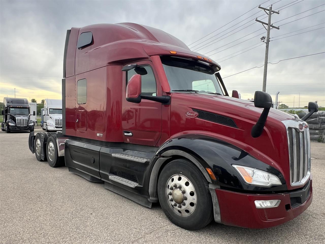 2023 Peterbilt 579 Sleeper