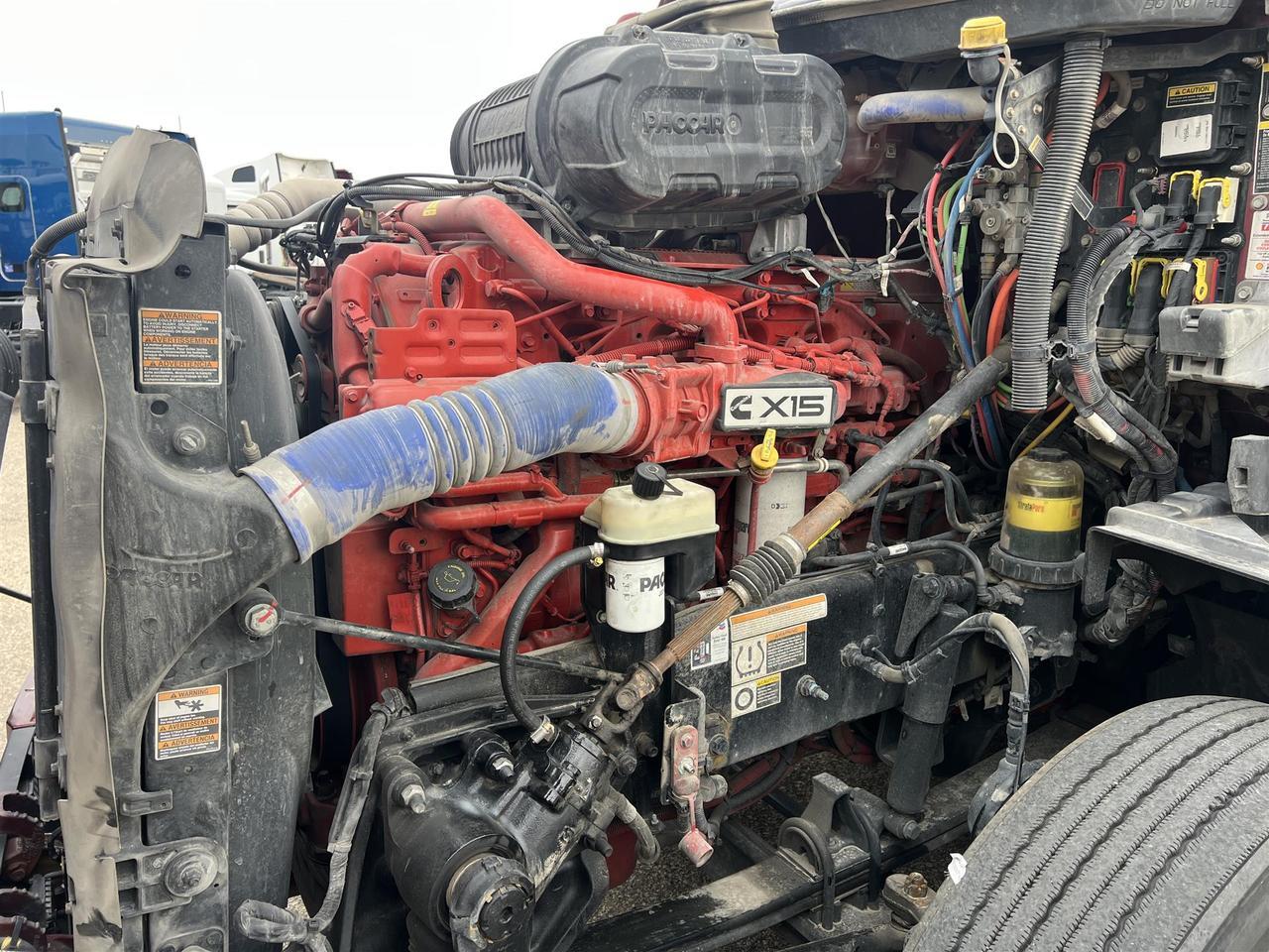 2023 Peterbilt 579 80" Ultraloft South St. Paul MN