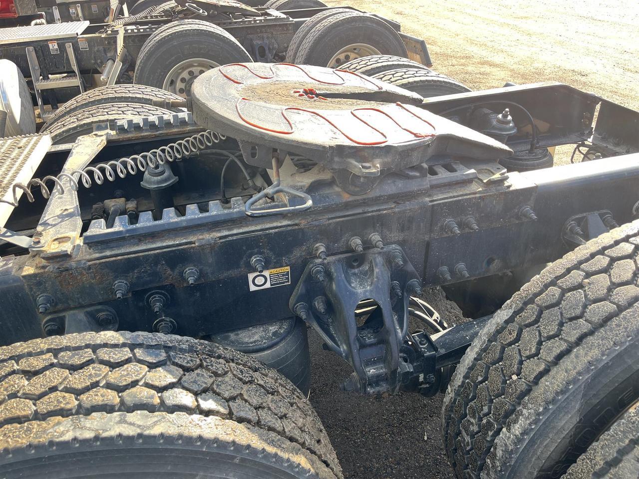 2023 Peterbilt 579 Raised Roof Eau Claire WI