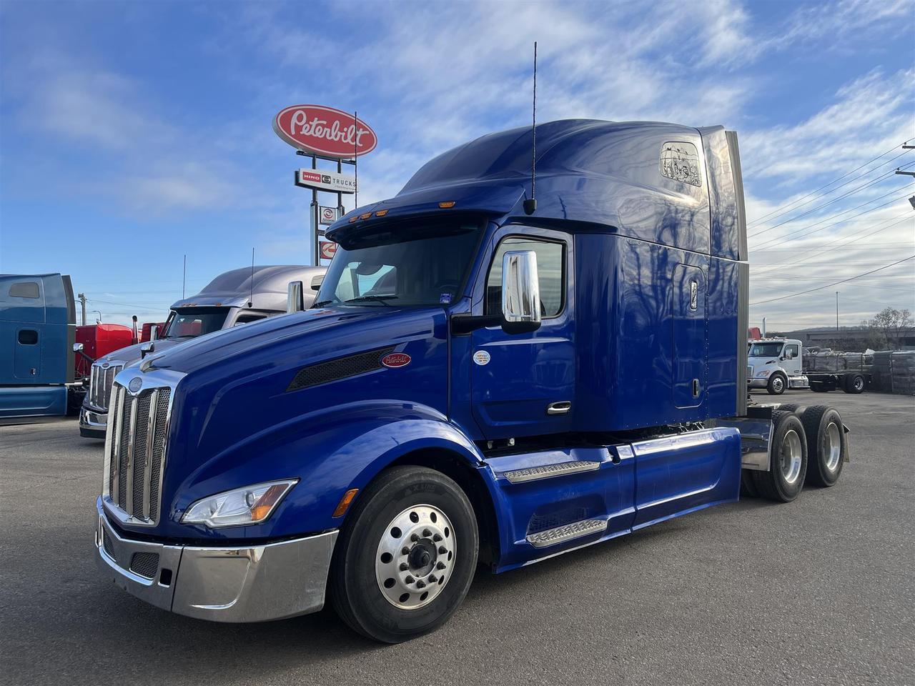 2023 Peterbilt 579