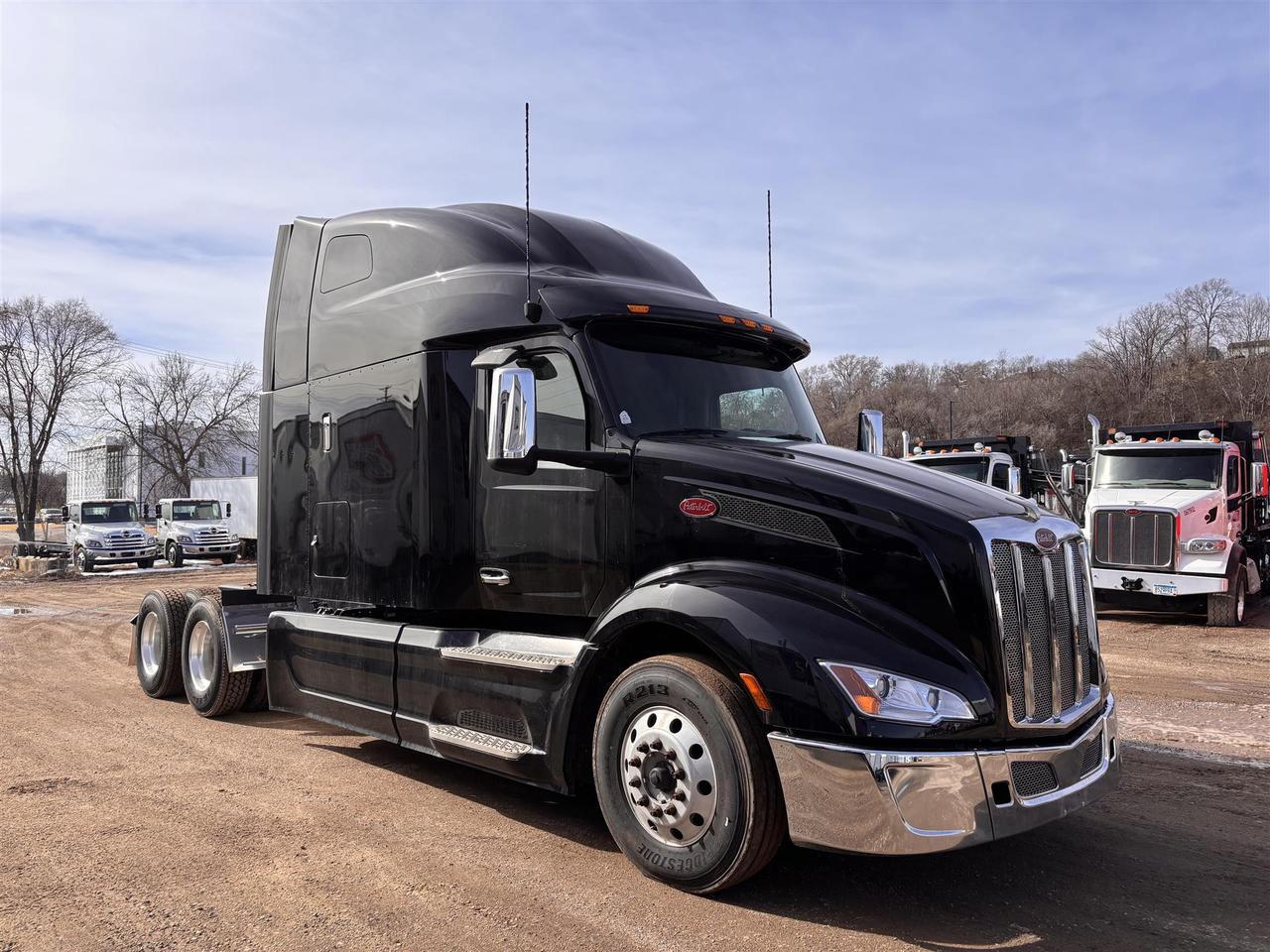 2023 Peterbilt 579