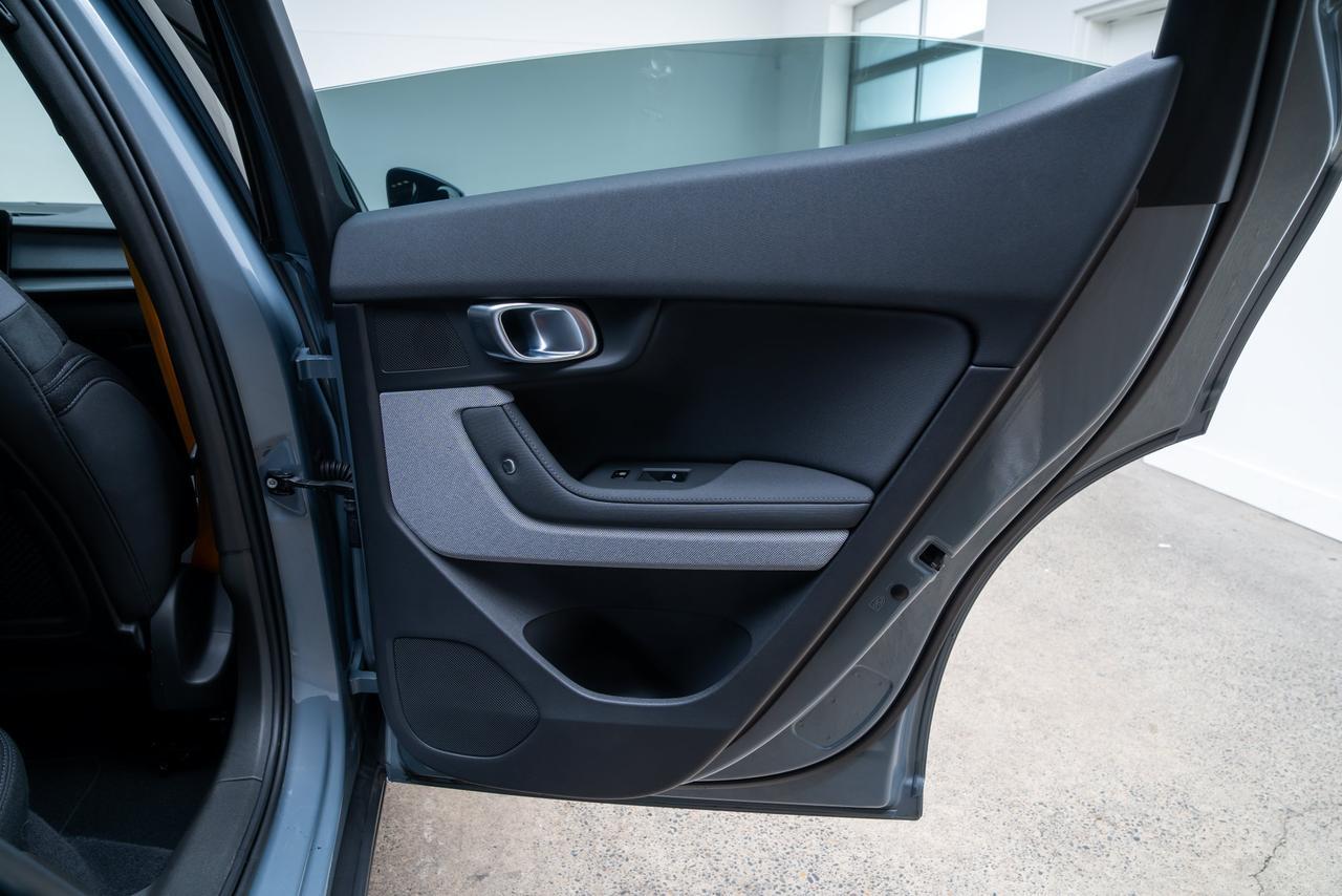 2023 Polestar 2 Long Range Dual Motor Performance Plus Dynamic Chassis / Ohlins Suspension Portland OR