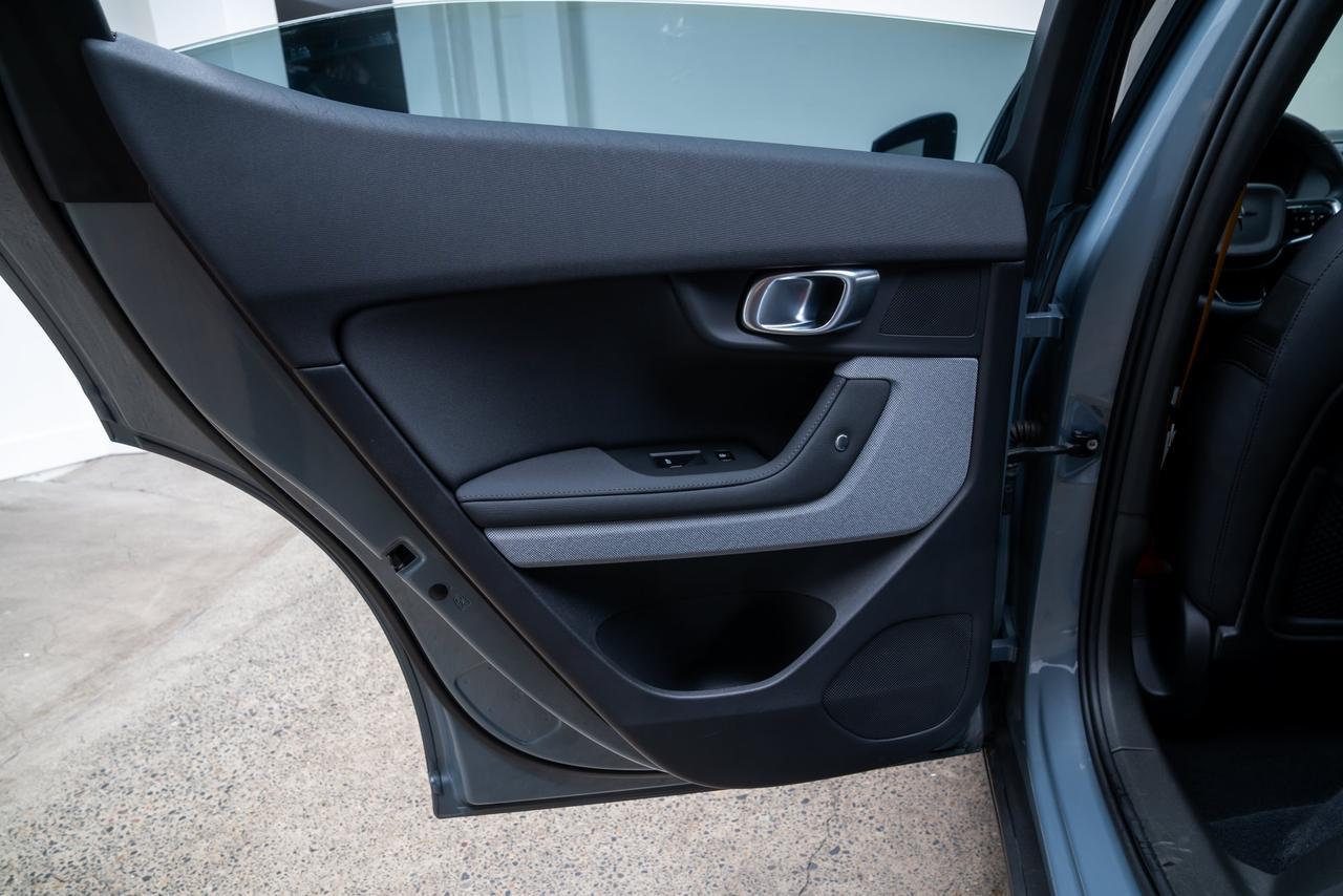 2023 Polestar 2 Long Range Dual Motor Performance Plus Dynamic Chassis / Ohlins Suspension Portland OR