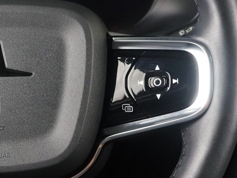 2023 Polestar 2 Long Range Dual Motor Plus AWD *PILOT PACKAGE, NAVIGATION, ADAPTIVE CRUISE, SAEFTY ALERTS, 360 VIEW CAMERAS, PANORAMA MOONROOF, HEATED SEATS/STEERING, HARMAN/KARDON, WIRELESS CHARGING Round Rock TX