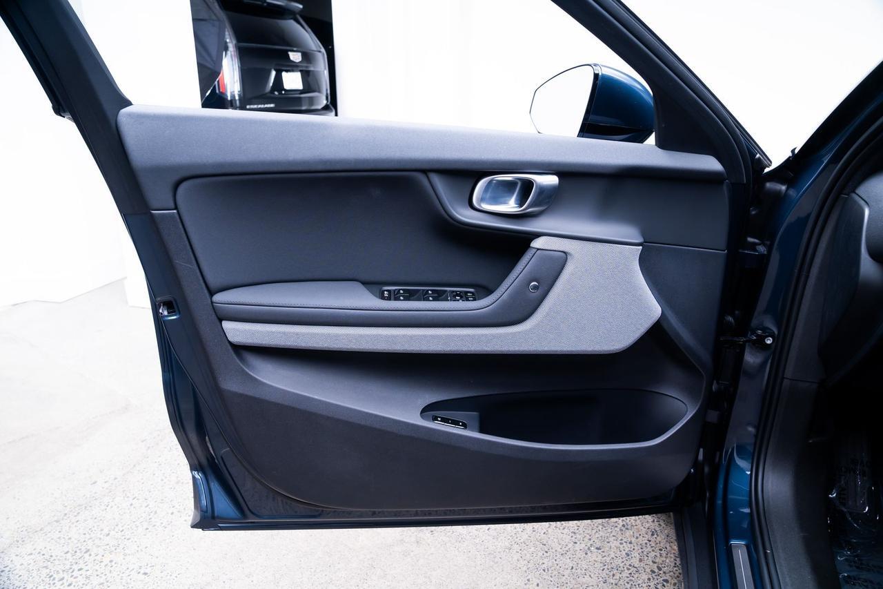 2023 Polestar 2 Long Range Single Motor 1 Owner Heated Seats Portland OR