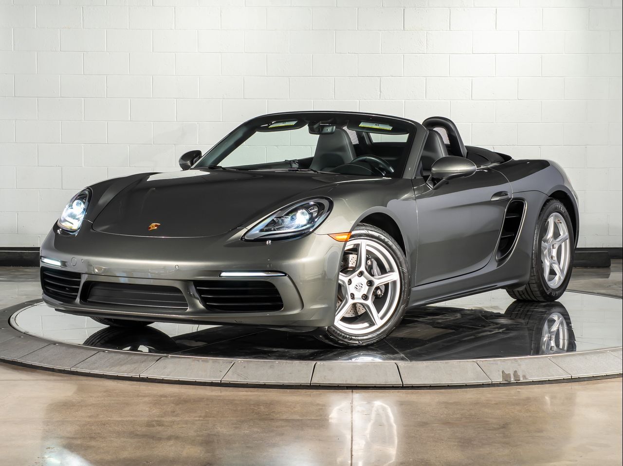 2023 Porsche 718 Boxster Convertible