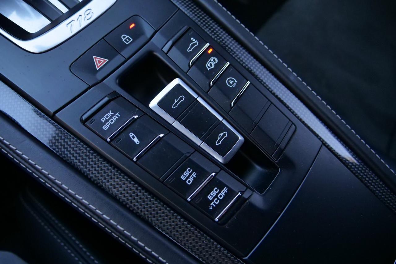 2023 Porsche 718 Boxster Spyder / Burmester / Sport Exhaust / Carbon Fiber Trim! Lincolnton NC