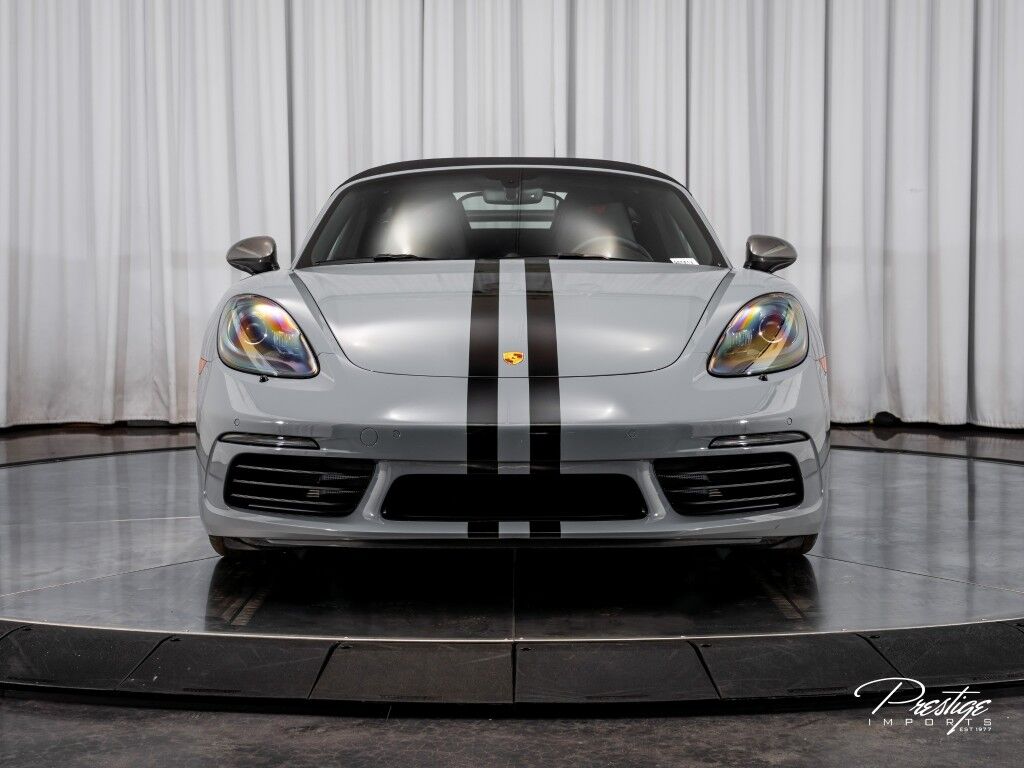 2023 Porsche 718 Boxster T