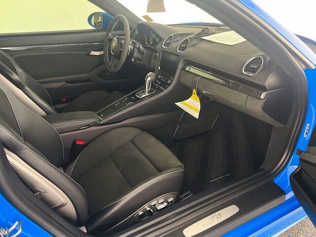 2023 Porsche 718 Cayman GT4 Bellevue WA