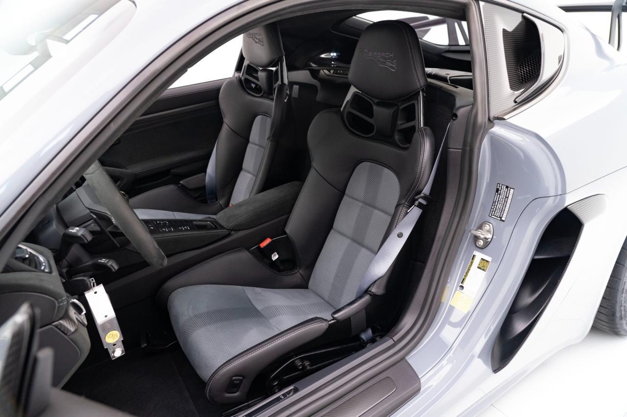2023 Porsche 718 Cayman GT4 RS Pompano Beach FL