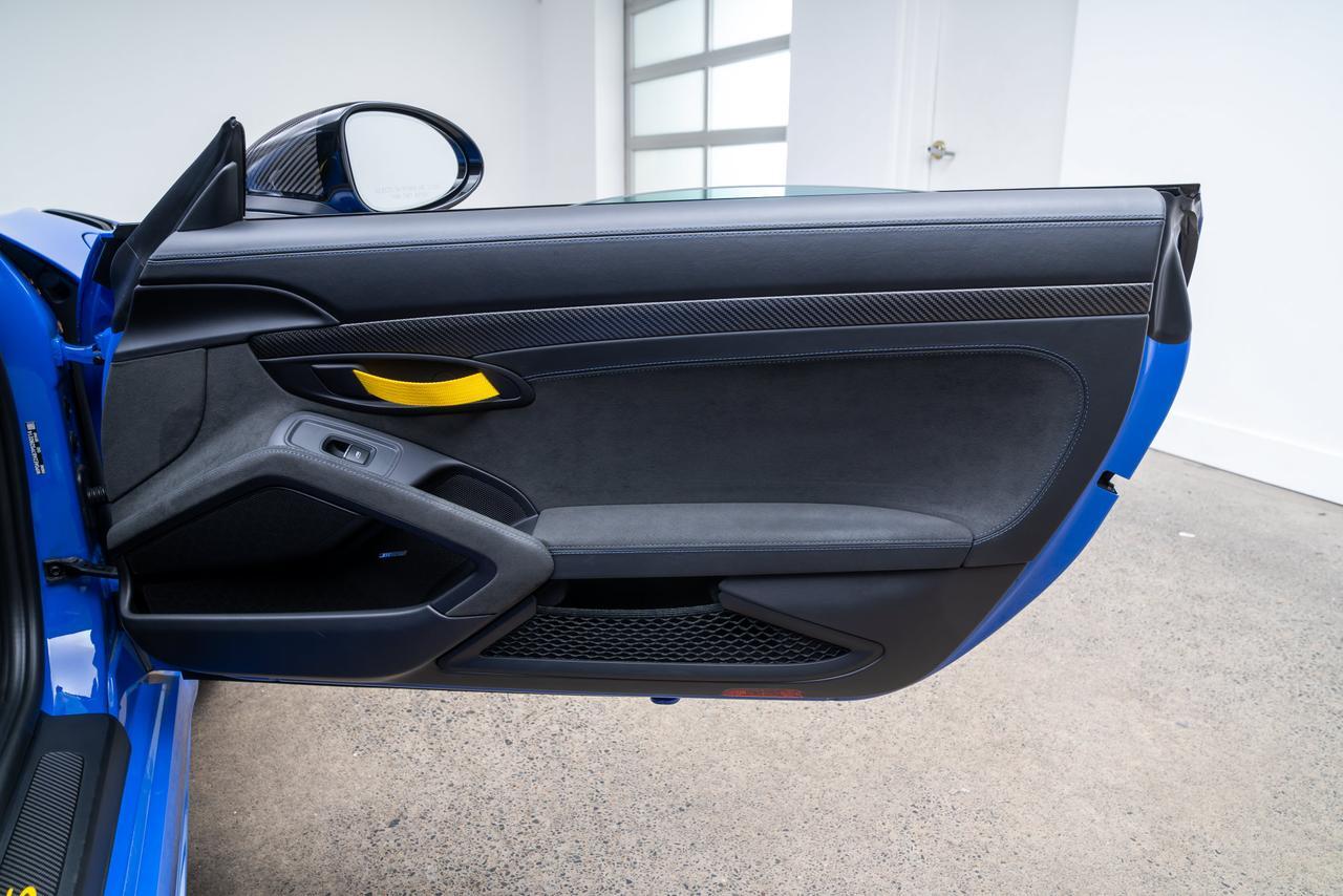 2023 Porsche 718 Cayman GT4 RS Weissach Package / Front Axle Lift / Maritimeblue Portland OR
