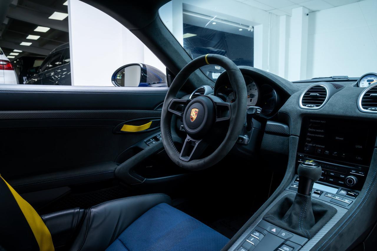 2023 Porsche 718 Cayman GT4 RS Weissach Package / Front Axle Lift / Maritimeblue Portland OR