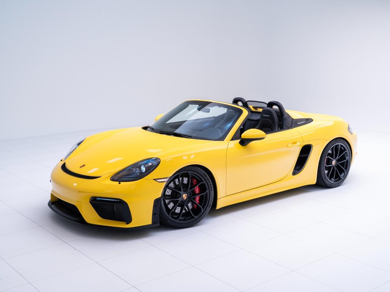 2023 Porsche 718 Spyder