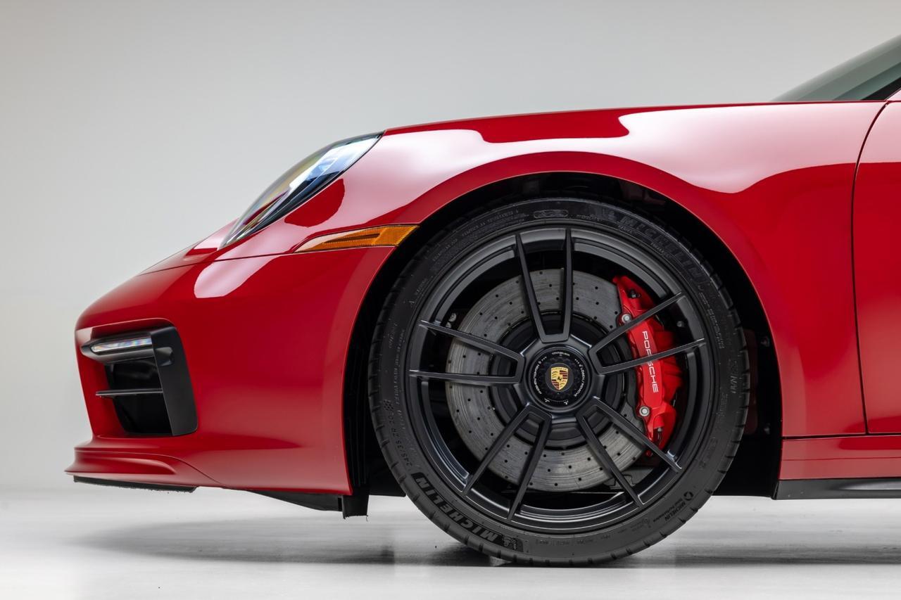 2023 Porsche 911 Carrera 4 GTS 7spd Manual 1-Owner Only 4k Miles Scottsdale AZ