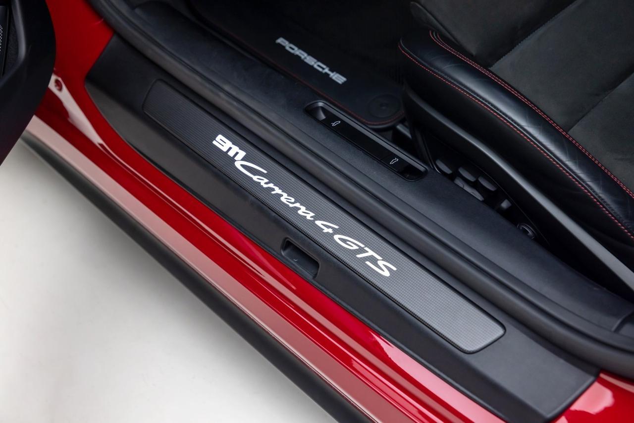 2023 Porsche 911 Carrera 4 GTS 7spd Manual 1-Owner Only 5k Miles Scottsdale AZ