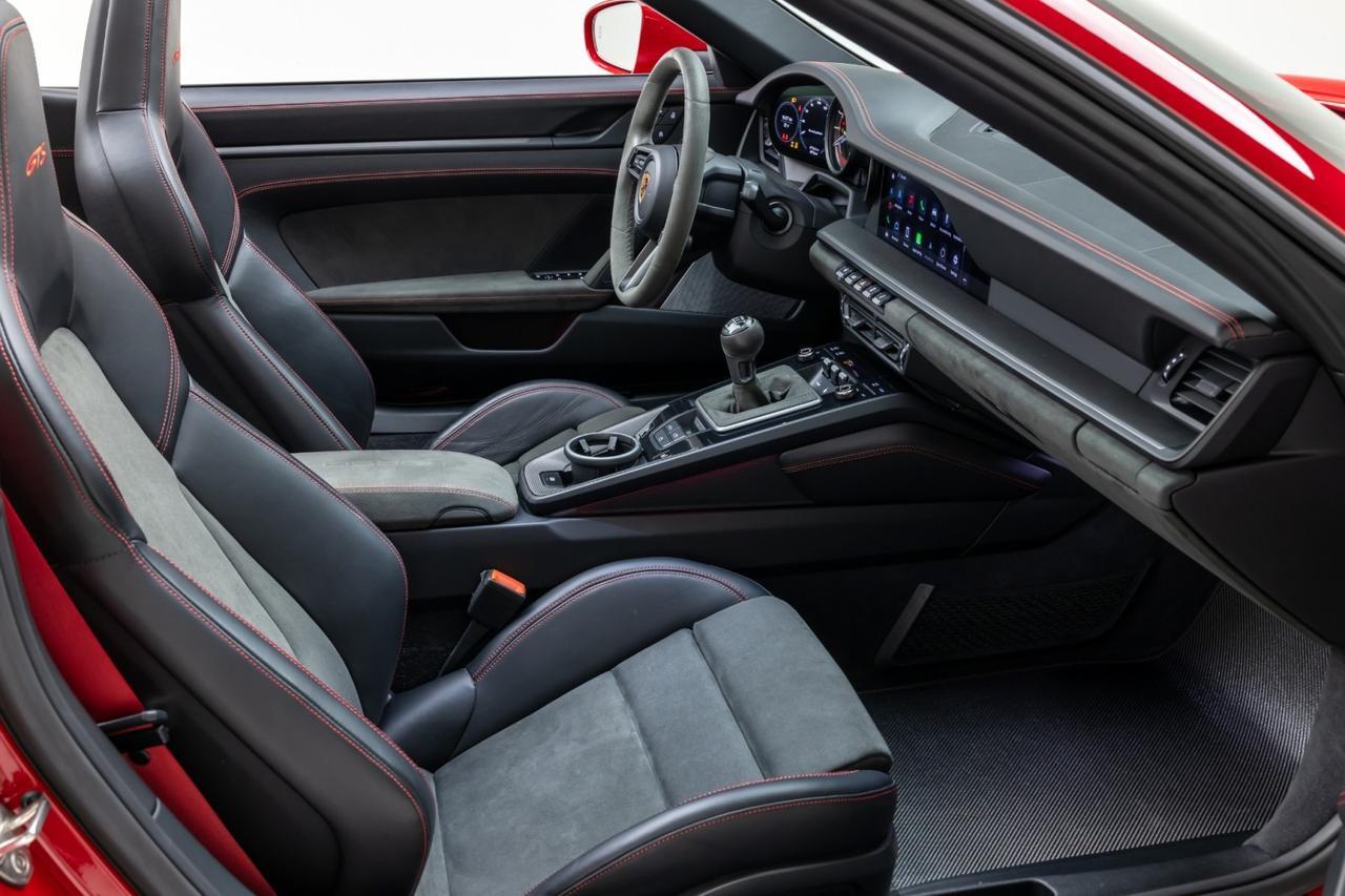 2023 Porsche 911 Carrera 4 GTS 7spd Manual 1-Owner Only 5k Miles Scottsdale AZ