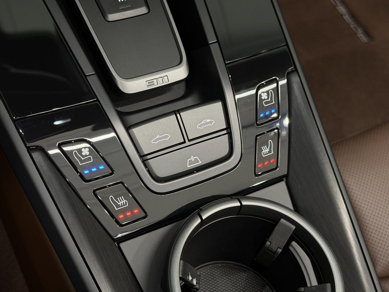 2023 Porsche 911 Carrera 4 GTS Newark DE