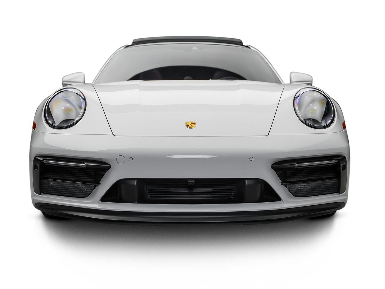 2023 Porsche 911 Carrera GTS