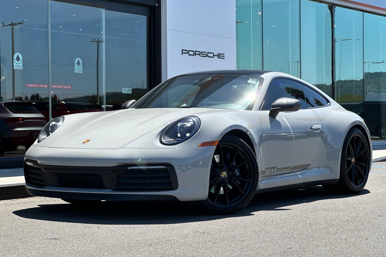 2023 Porsche 911 Carrera T