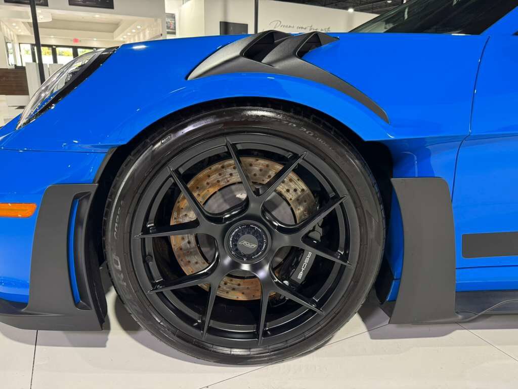 2023 Porsche 911 GT3 RS Weissach, Shark Blue paint/roll cage/seatbelts, Bose audio, carbon galore AND MORE!! Fort Lauderdale FL