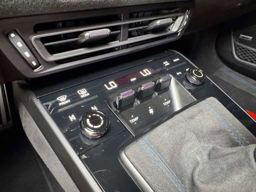 2023 Porsche 911 GT3 RS Weissach, Shark Blue paint/roll cage/seatbelts, Bose audio, carbon galore AND MORE!! Fort Lauderdale FL