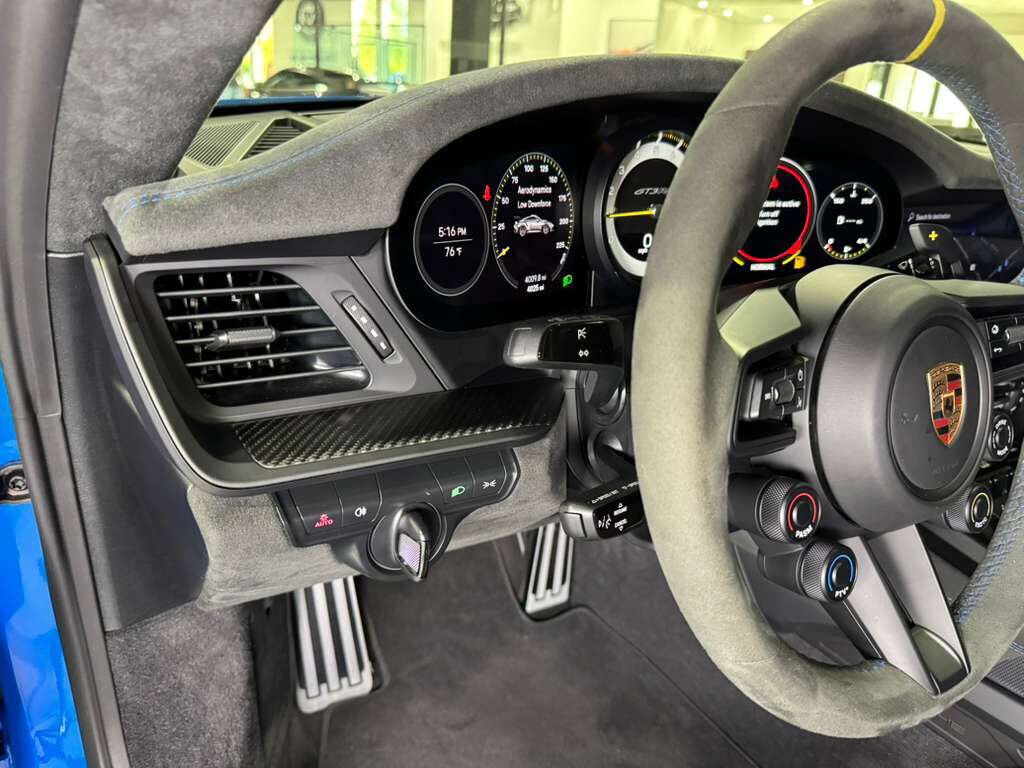 2023 Porsche 911 GT3 RS Weissach, Shark Blue paint/roll cage/seatbelts, Bose audio, carbon galore AND MORE!! Fort Lauderdale FL
