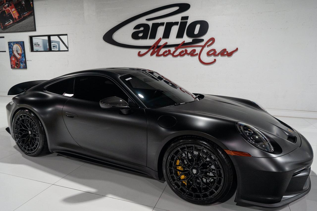 2023 Porsche 911 GT3 w/Touring Package