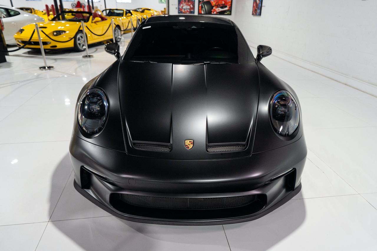 2023 Porsche 911 GT3 w/Touring Package