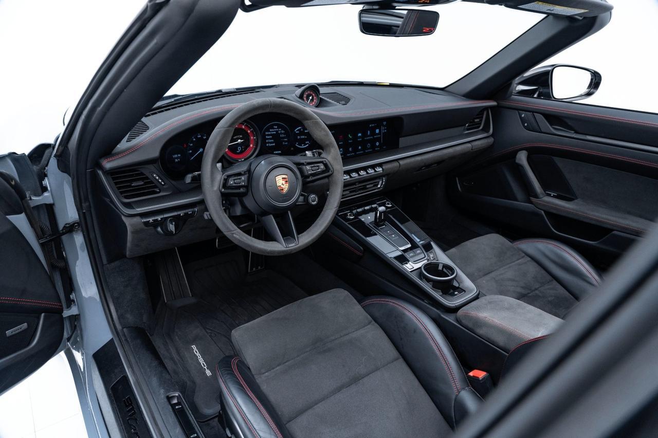 2023 Porsche 911 Targa 4 GTS Pompano Beach FL