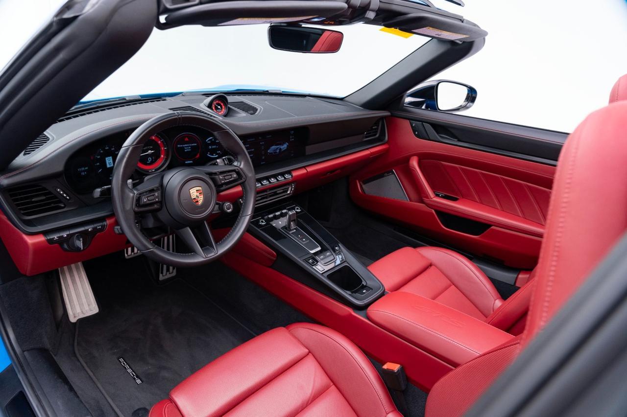 2023 Porsche 911 Targa 4 GTS Pompano Beach FL