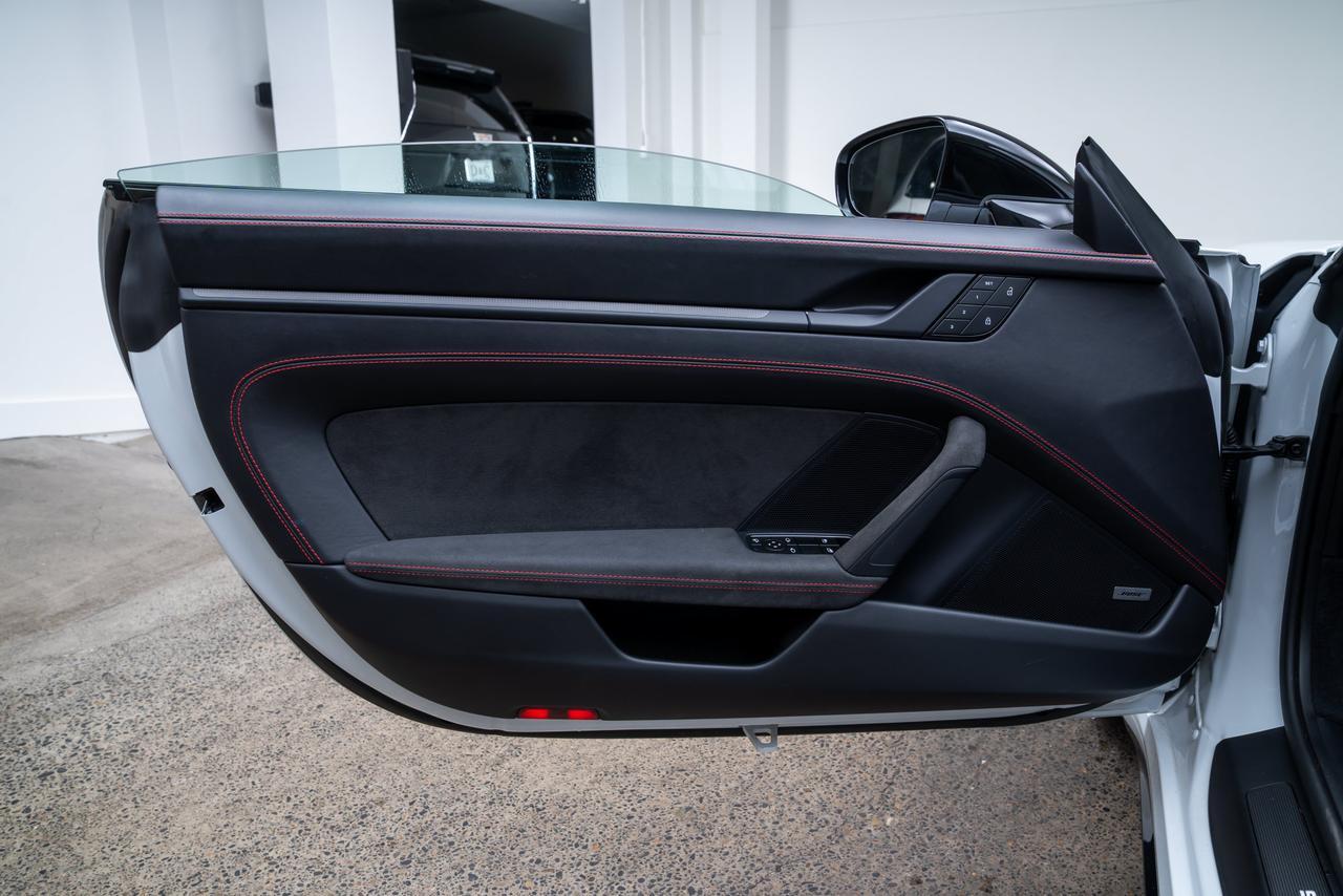 2023 Porsche 911 Targa 4 GTS Premium Package / Front Axle Lift / Bose Audio Portland OR