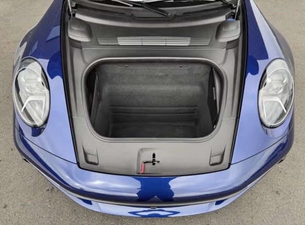 2023 Porsche 911 Targa 4S Orange MA