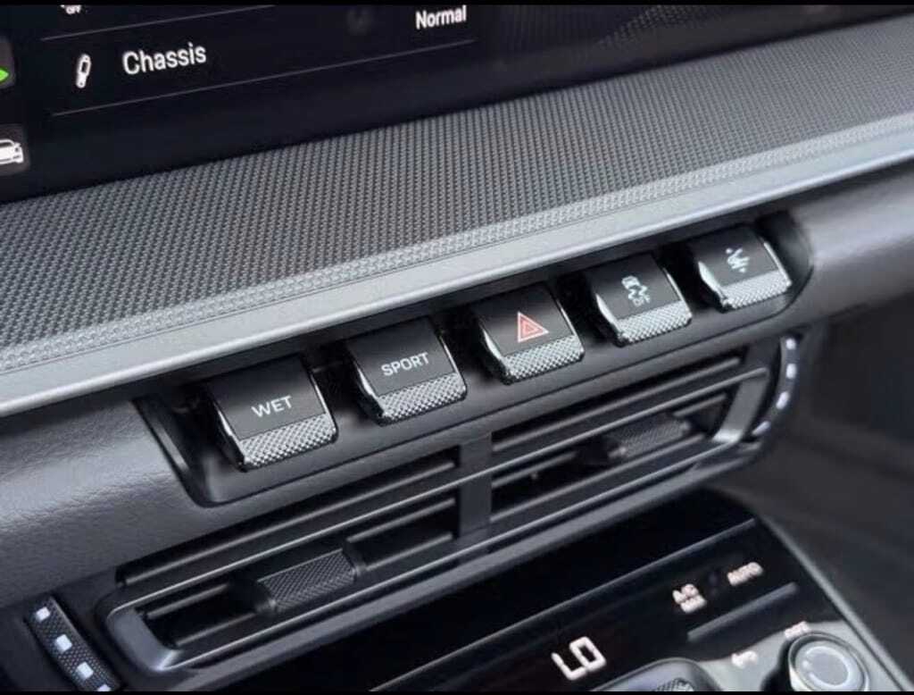 2023 Porsche 911 Targa 4S Orange MA