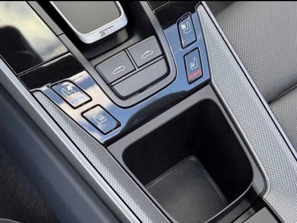 2023 Porsche 911 Targa 4S Orange MA