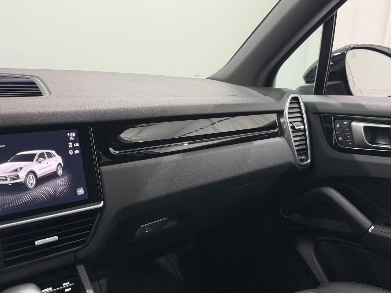 2023 Porsche Cayenne Newark DE