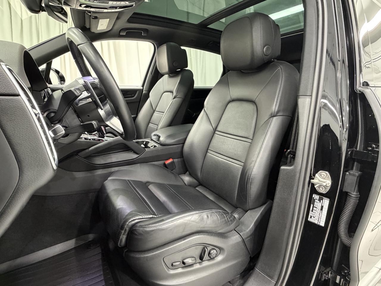 2023 Porsche Cayenne Newark DE