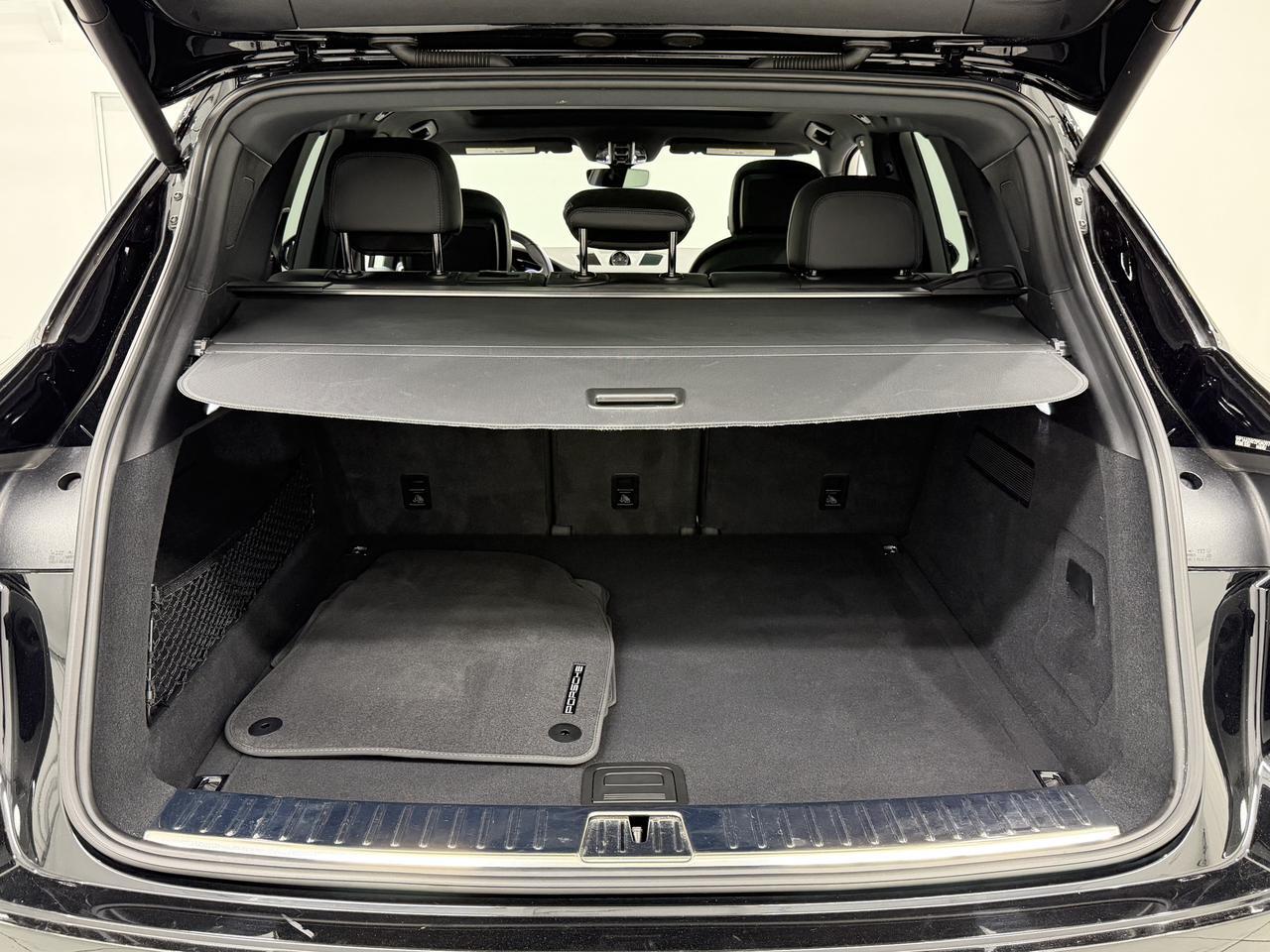 2023 Porsche Cayenne Newark DE