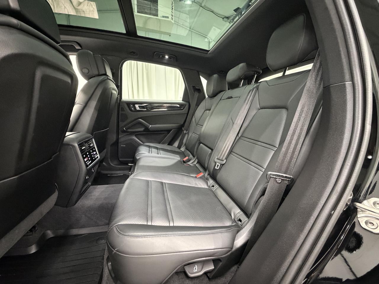 2023 Porsche Cayenne Newark DE
